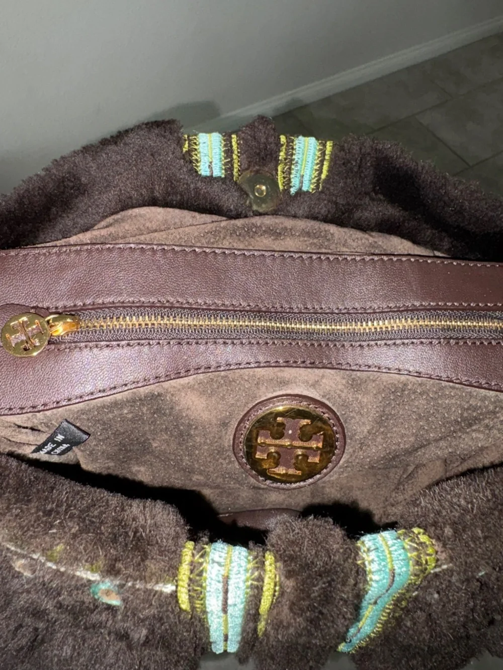 VINTAGE TORY BURCH Brown Sheepskin Shoulder Crossbody Embroidered Geometric Bag